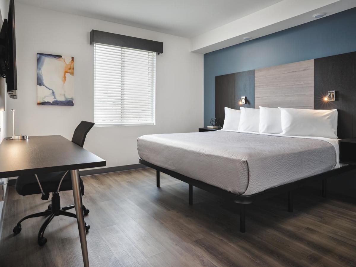 Stayapt Suites Greenville-Haywood Mall 외부 사진