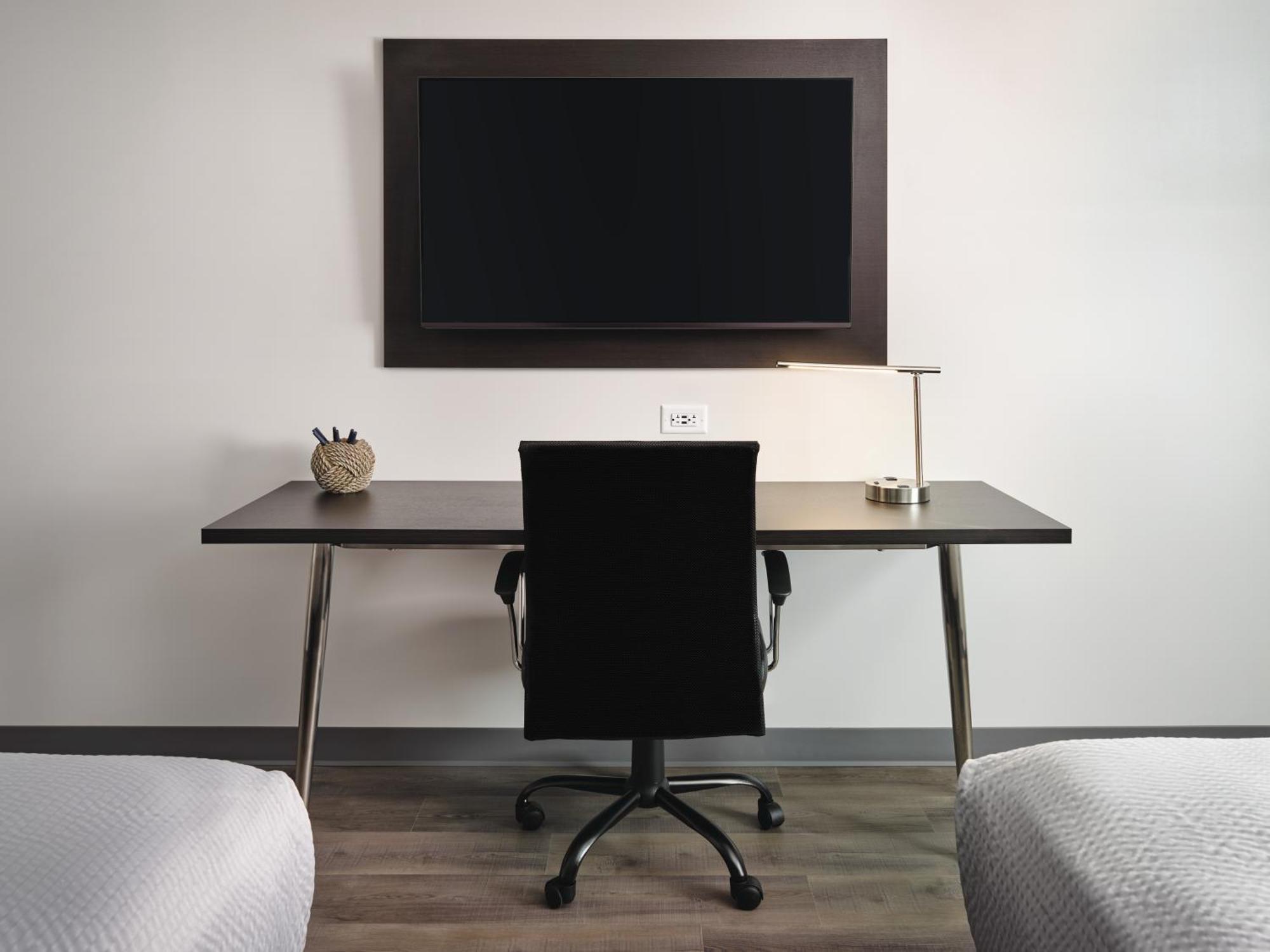 Stayapt Suites Greenville-Haywood Mall 외부 사진