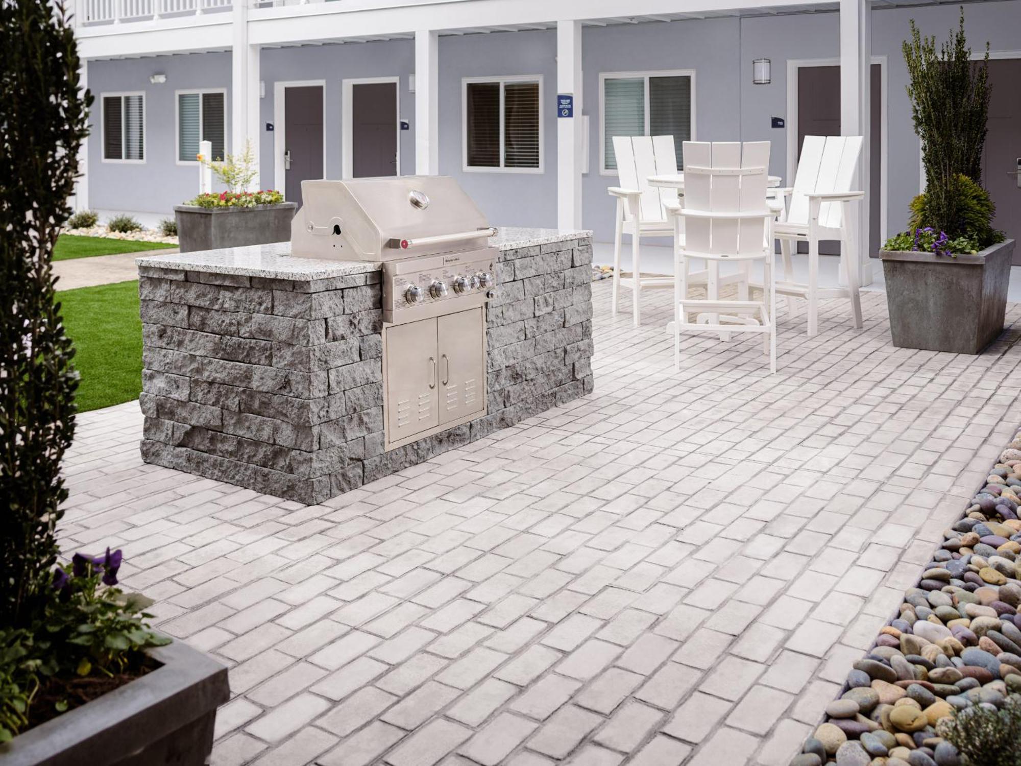 Stayapt Suites Greenville-Haywood Mall 외부 사진